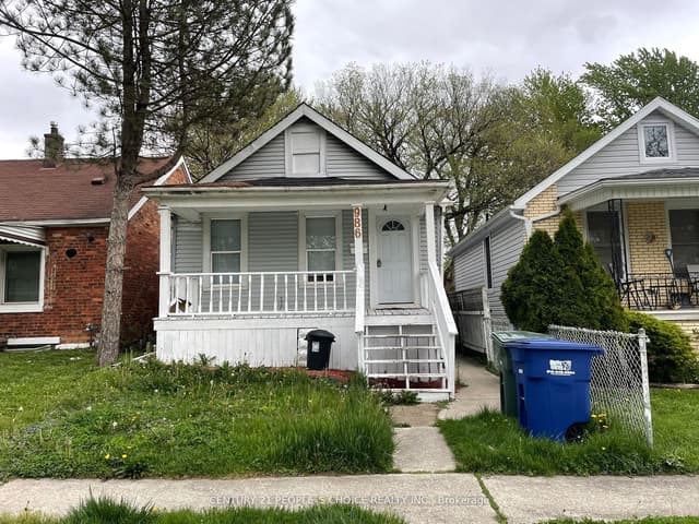 Detached at 986 Bridge Avenue, Windsor, ON N9B 2N1