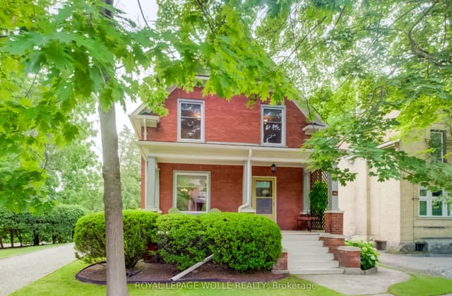 Detached at 46 Ellen Street W, Kitchener, ON N2H 4K3