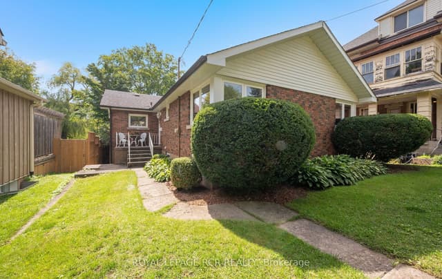Detached at 11A York Street, Orangeville, ON L9W 1L7