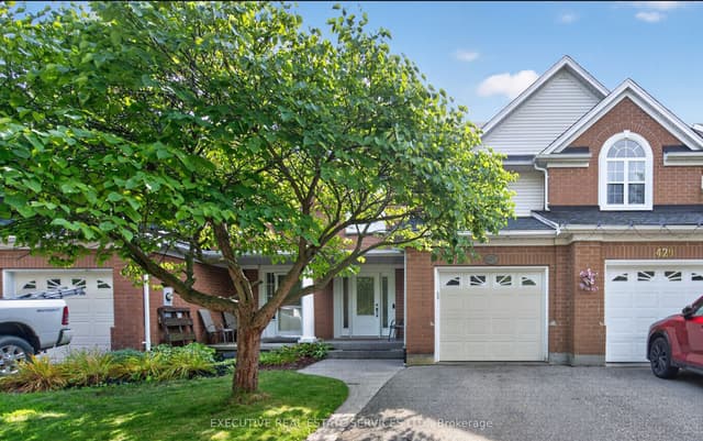 Att/Row/Townhouse at 427 Beaver Creek Road, Waterloo, ON N1V 2J8