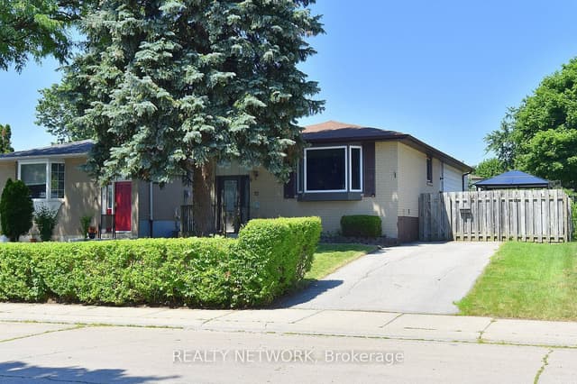 Detached at 12 Rainham Street, Hamilton, ON L8W 1J8