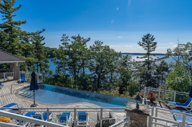 Condo Apartment at 1869 Muskoka Rd 118 Highway W L207- B2, Muskoka Lakes, ON P1L 1W8