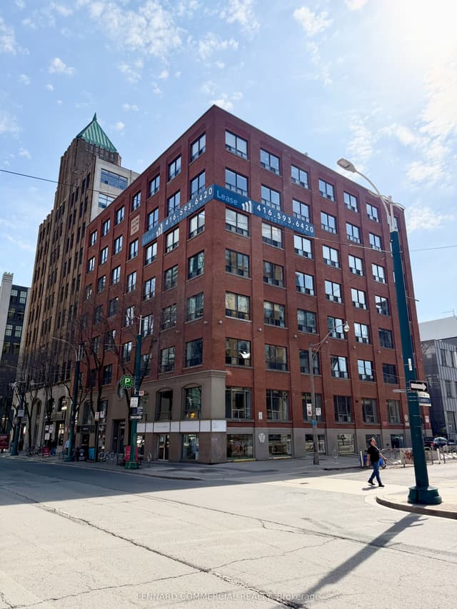 Office at 116 Spadina Avenue 400, Toronto, ON M5V 2K6, Toronto C01