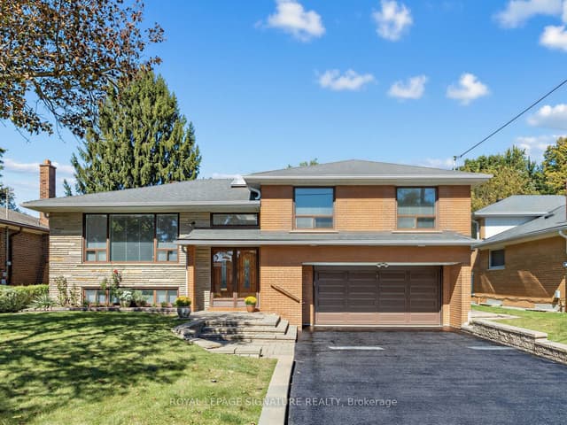 Detached at 39 Buxton Road, Toronto, ON M3M 1Y6, Toronto W05