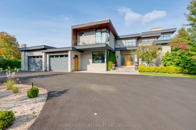 Detached at 43 Ogden Crescent, Whitchurch-Stouffville, ON L4A 1P1