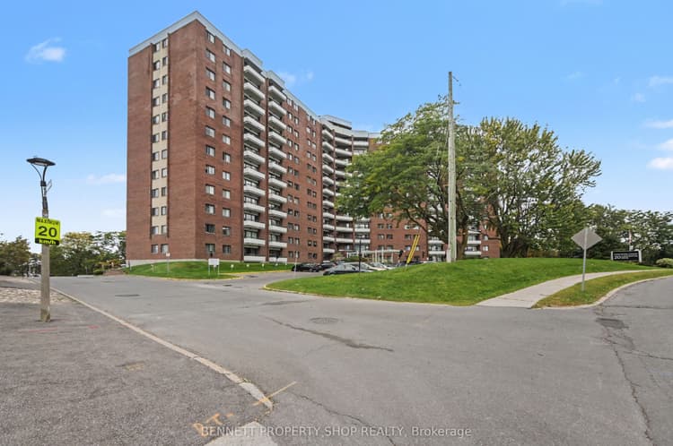 20 Chesterton Drive