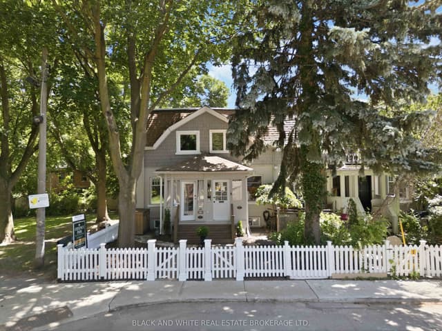 Att/Row/Townhouse at 45 Geneva Avenue, Toronto, ON M5A 2J9, Toronto C08