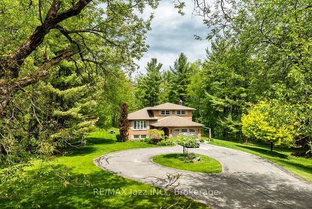 Detached at 10049 Old Scugog Road, Clarington, ON L0B 1B0