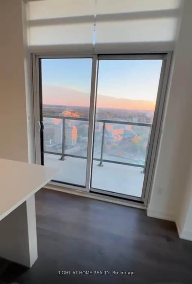 Condo Apartment at 55 Duke Street W 9, Kitchener, ON N2H 0C9