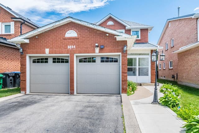 Detached at 4844 Owl Circle, Mississauga, ON L4Z 2P7
