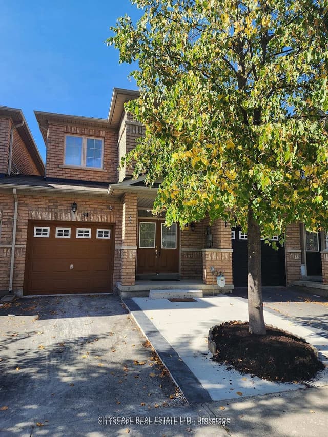 Att/Row/Townhouse at 94 Unionville Crescent, Brampton, ON L6P 2Z4
