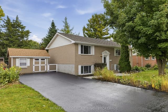 Detached at 366 Roosevelt Drive, Kingston, ON K7P 0L8