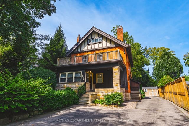 Duplex at 2177 Lakeshore Road, Burlington, ON L7R 1A5
