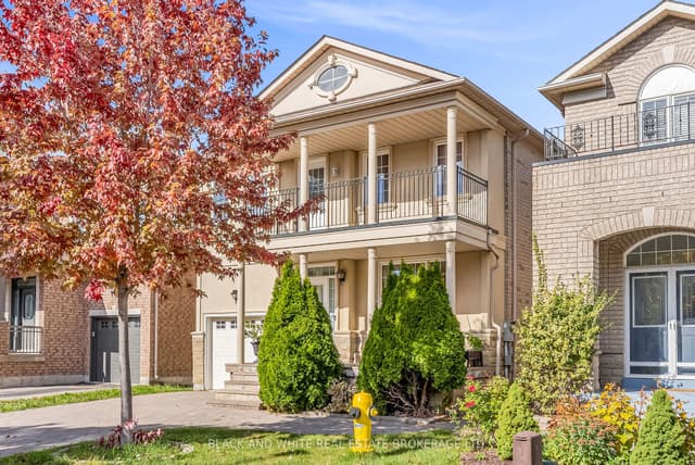 Detached at 18 Daiseyfield Crescent, Vaughan, ON L4H 2T9