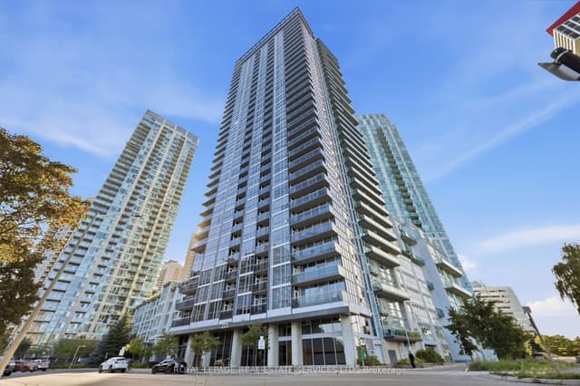 Condo Apartment at 223 Webb Drive 1504, Mississauga, ON L5B 0E8
