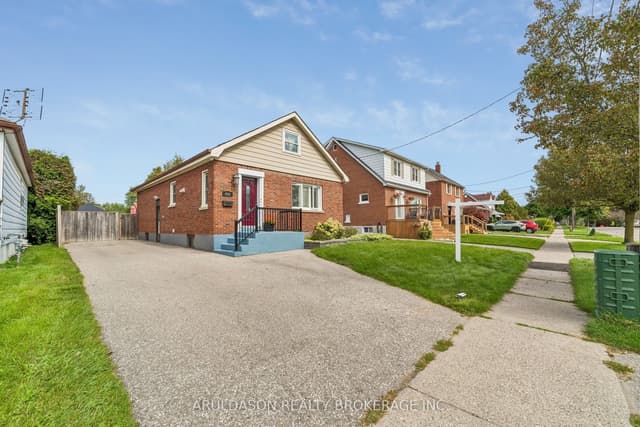 Detached at 442 Colborne Street E, Oshawa, ON L1G 1N2