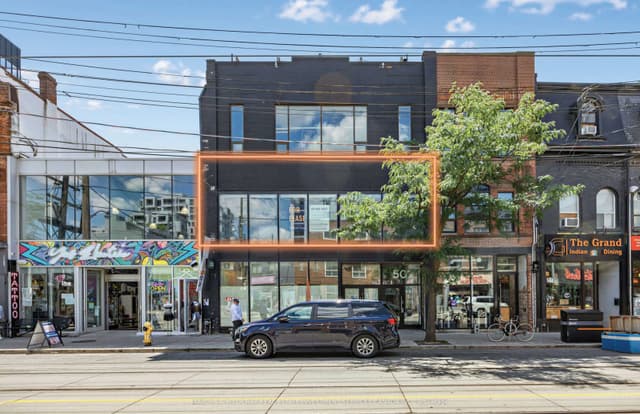 Office at 501 Queen Street W 200, Toronto, ON M5V 2B4, Toronto C01