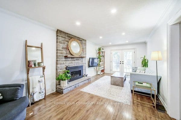 Detached at 124 Tyson Drive, East Gwillimbury, ON L0G 1H0