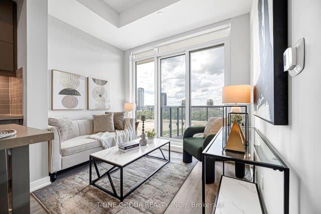 Condo Apartment at 292 Verdale Crossing 1007, Markham, ON L6G 0H6