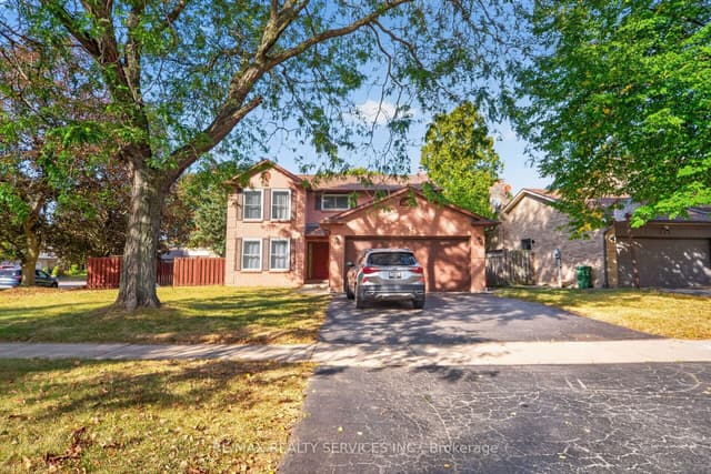 Detached at 115 Amberly Boulevard, Hamilton, ON L9G 3V2
