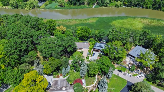 Detached at 461 Temagami Crescent, Mississauga, ON L5H 1S9