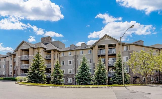 Condo Apartment at 684 Warden Avenue 120, Toronto, ON M1L 4W4, Toronto E04