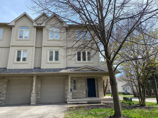 Att/Row/Townhouse at 2430 Second Street, Burlington, ON L7R 3K1