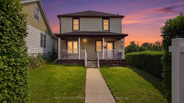 Detached at 154 Niagara Falls Road, Thorold, ON L2V 1H6