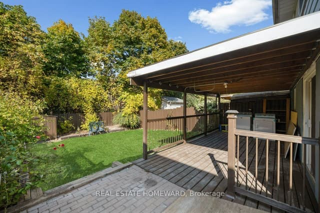 Semi-Detached at 1917 Bonnymede Drive Ground, Mississauga, ON L5J 1E2