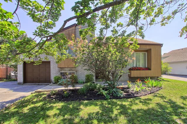 Detached at 2277 Scythes Street, Innisfil, ON L9S 1G7