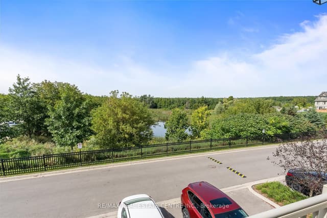 Condo Townhouse at 85 Mullin Drive 2A, Guelph, ON N1E 0R4