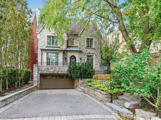 Detached at 516 Vesta Drive, Toronto, ON M5P 3A8, Toronto C03