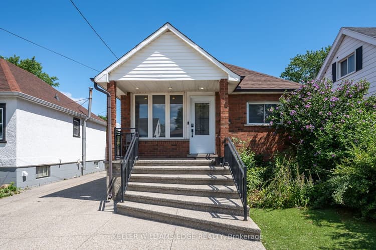 525 Britannia Avenue