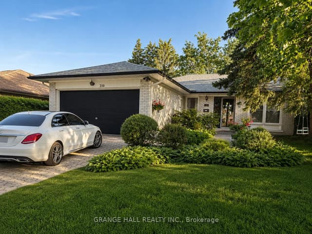 Detached at 210 Lloyd Manor Road, Toronto, ON M9B 5K6, Toronto W08