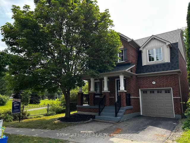 Detached at 107 Norland Circle, Oshawa, ON L1L 0A7