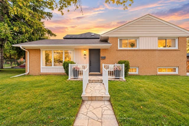 Detached at 1 Lagos Road, Toronto, ON M9W 4E3, Toronto W10