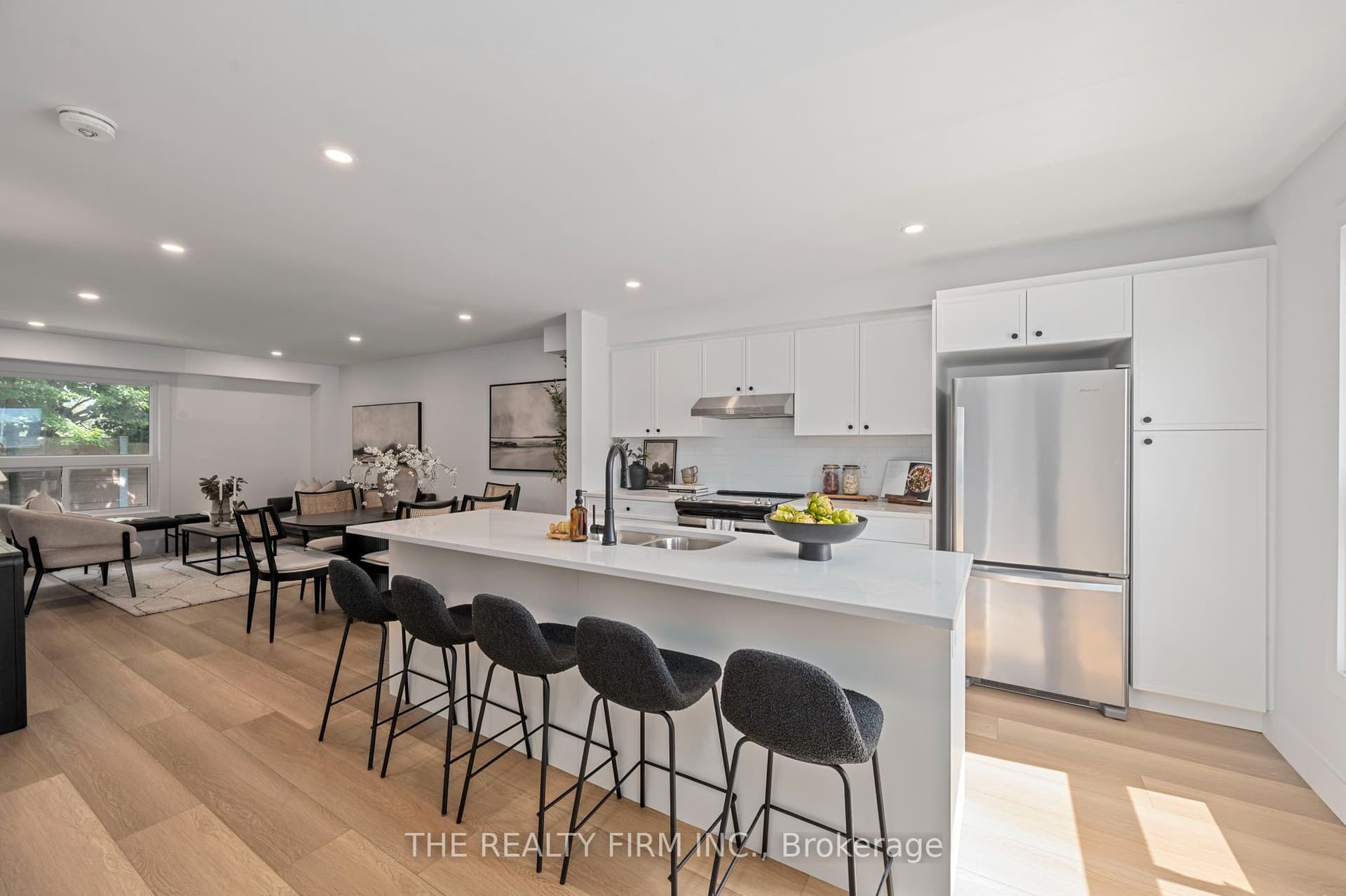 Suite 11, Unit 11 · 1786 Attawandaron Rd