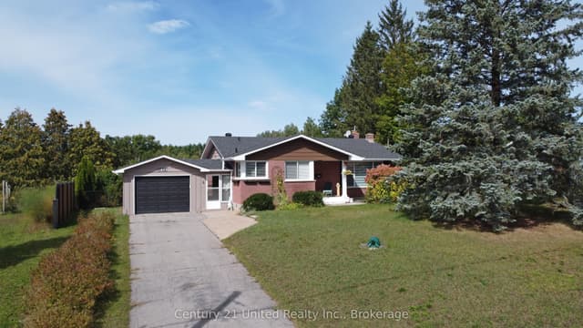 Detached at 1812 Youngs Point Road, Selwyn, ON K0L 2H0