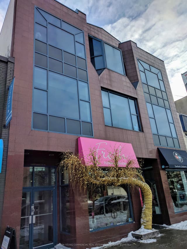 Office at 177 Danforth Avenue 303, Toronto, ON M4K 1N2, Toronto E01