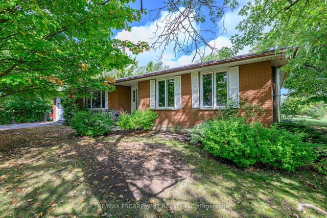 Detached at 757 4TH LINE Road, Haldimand, ON N3W 2B1