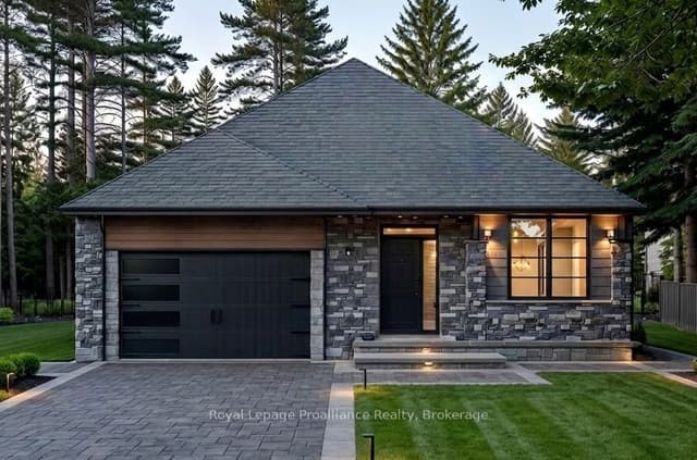 Detached at 32 Deerview Drive, Quinte West, ON K8V 5P4