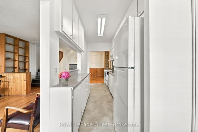 Detached at 148 Coldwater Road W, Orillia, ON L3V 3L8