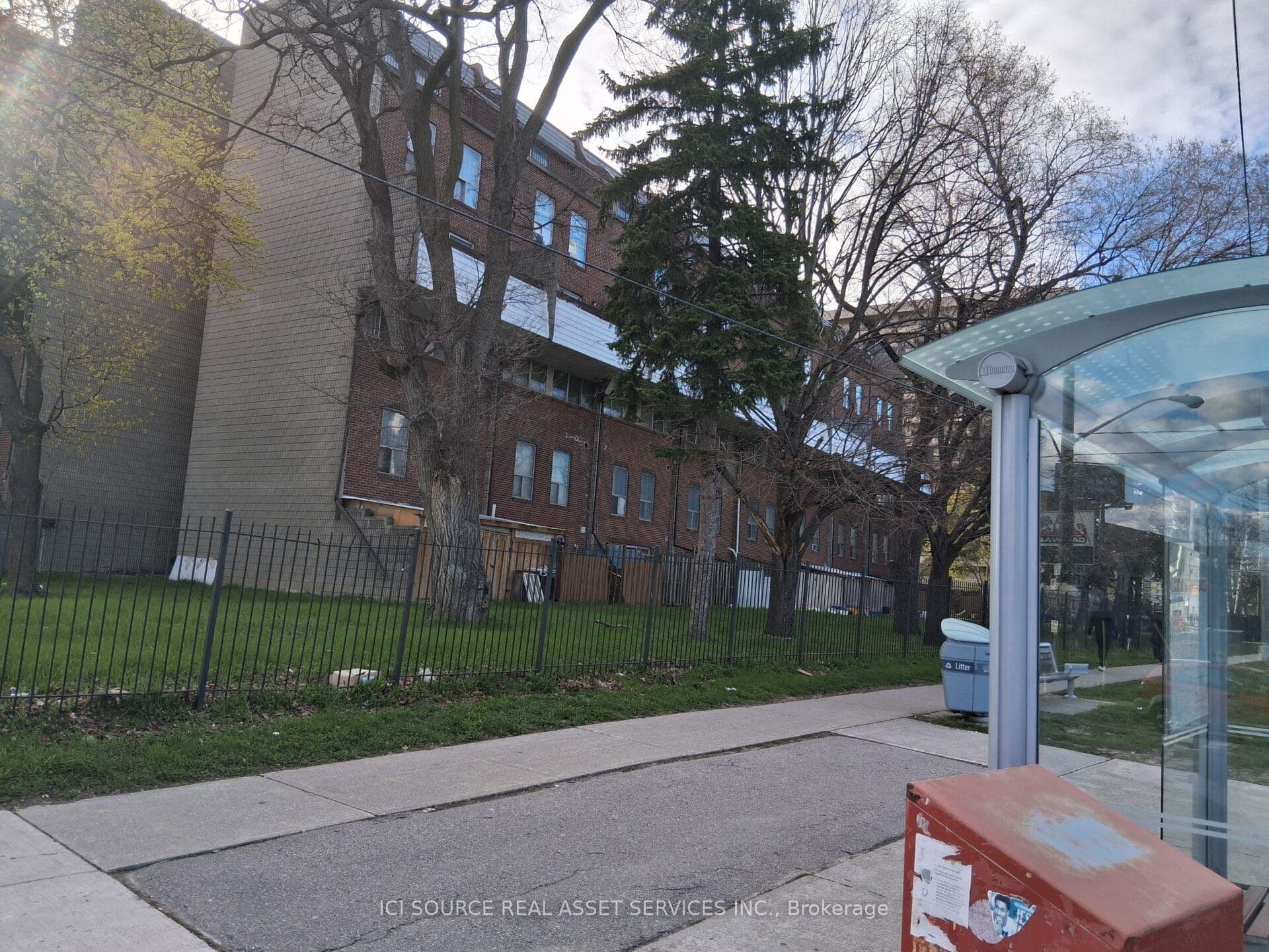 Suite 148 · Floor 1, Unit 148 · 10 Eddystone Ave