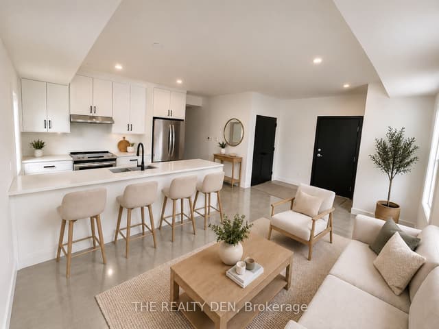 Multiplex at 150 Alma Street 103, Guelph/Eramosa, ON N2K 0B0