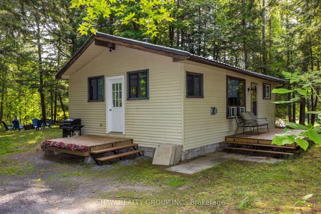 Detached at 69 North Drive, Huntsville, ON P1H 2J2