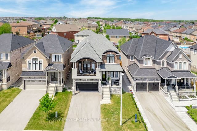 Detached at 1376 Lawson Street, Innisfil, ON L9S 0N8