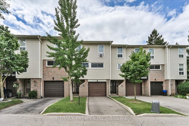 Condo Townhouse at 7251 Copenhagen Road 63, Mississauga, ON L5N 2H6