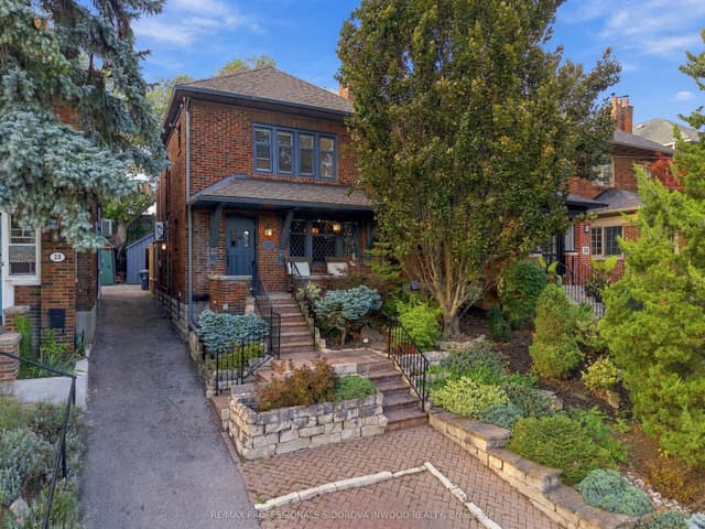 Detached at 26 Larkin Avenue, Toronto, ON M6S 1L8, Toronto W01