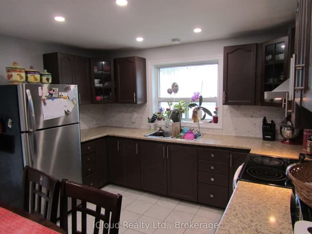 Detached at 170 Troiless Street, Caledon, ON L7K 1C3