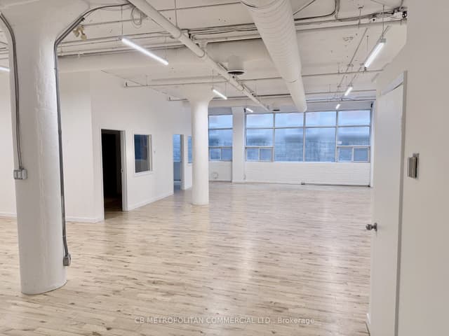 Office at 626 King Street W 202, Toronto, ON M5V 1M5, Toronto C01